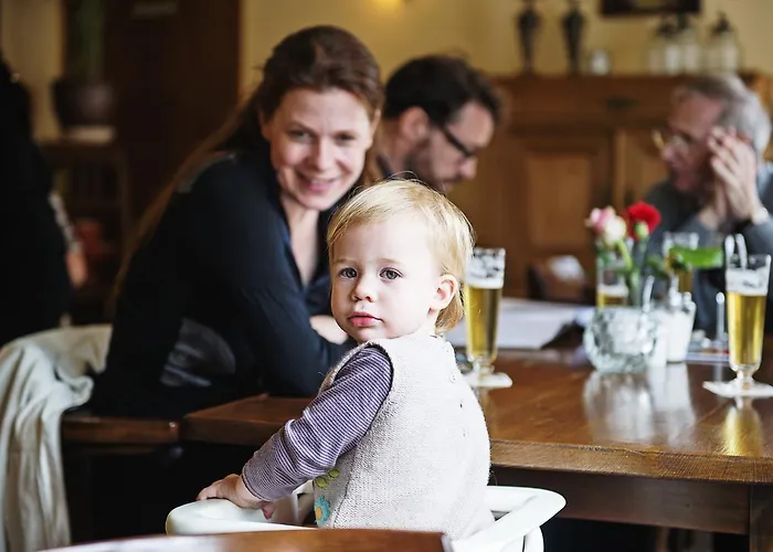 In Den Roden Leeuw Limburg Отель Wittem