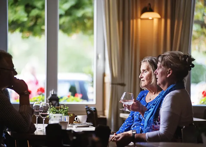 In Den Roden Leeuw Limburg Отель