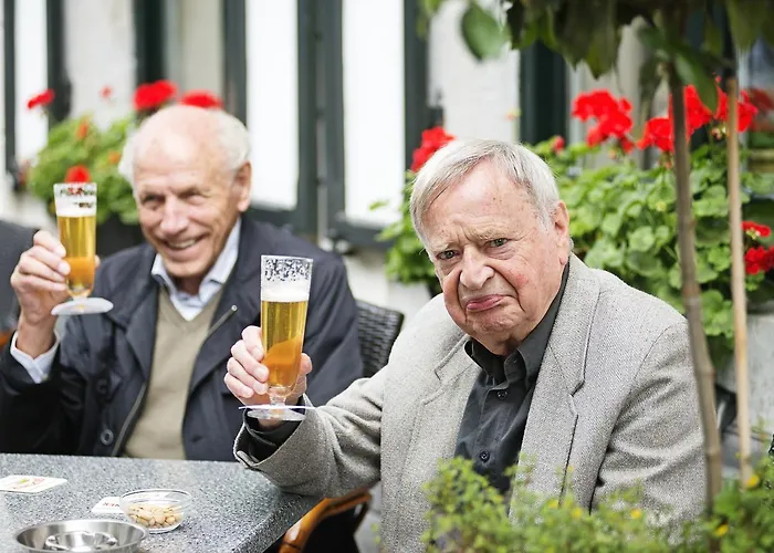 In Den Roden Leeuw Limburg Отель Wittem
