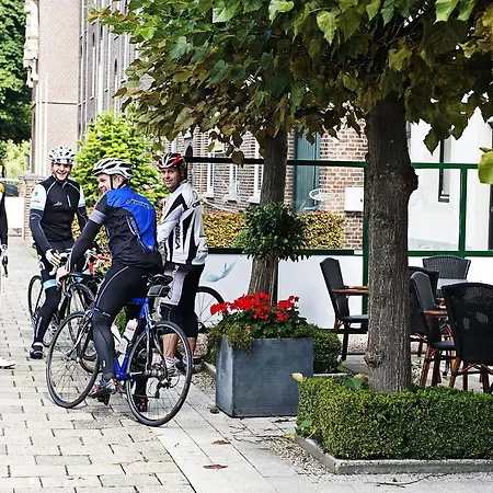 Hotel In Den Roden Leeuw Limburg