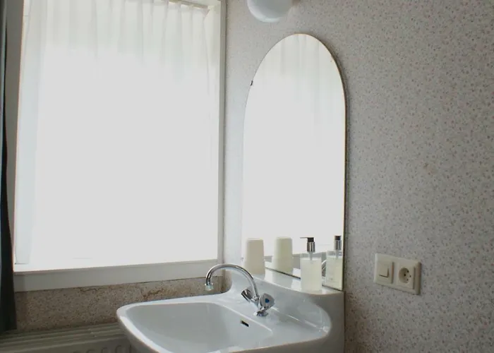 Hotel In Den Roden Leeuw Limburg 3*